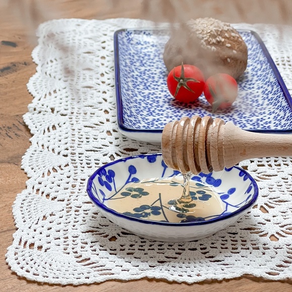 Set of 2 Rectangle White Cotton Knit Doily Tablecloth - Picture 5 of 10